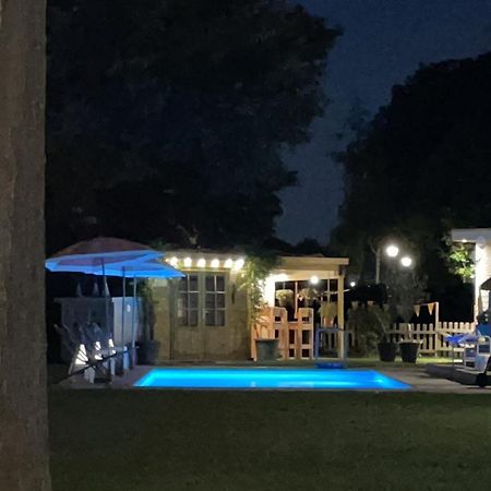 B&B Maison Saint Tropez Eindhoven Exteriör bild