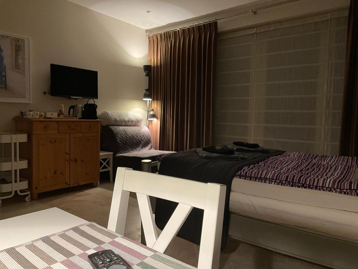 B&B Maison Saint Tropez Eindhoven Exteriör bild