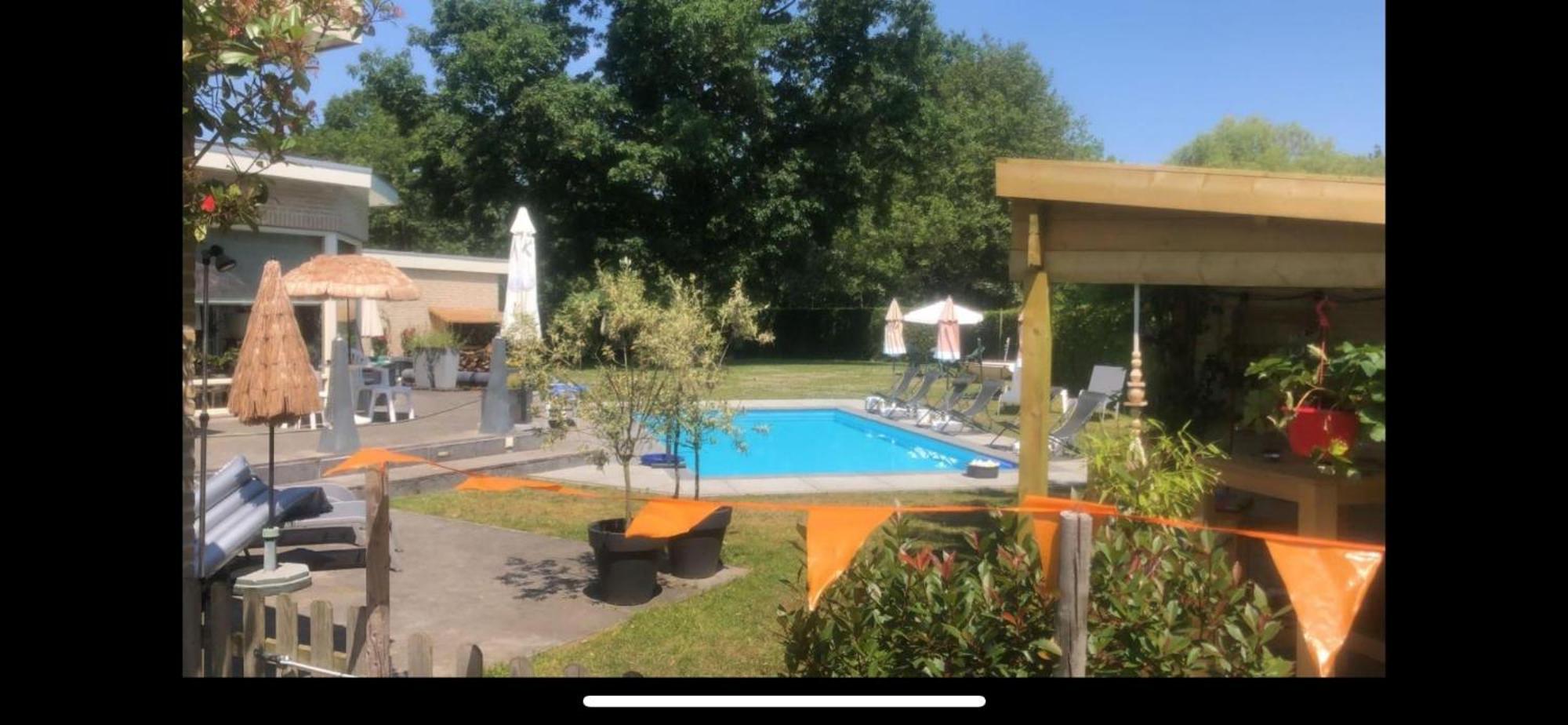 B&B Maison Saint Tropez Eindhoven Exteriör bild