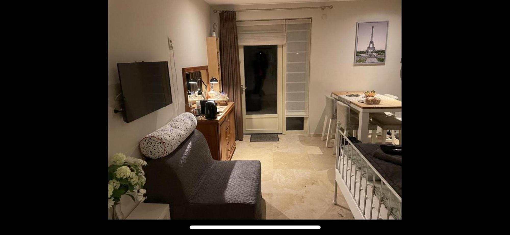B&B Maison Saint Tropez Eindhoven Rum bild