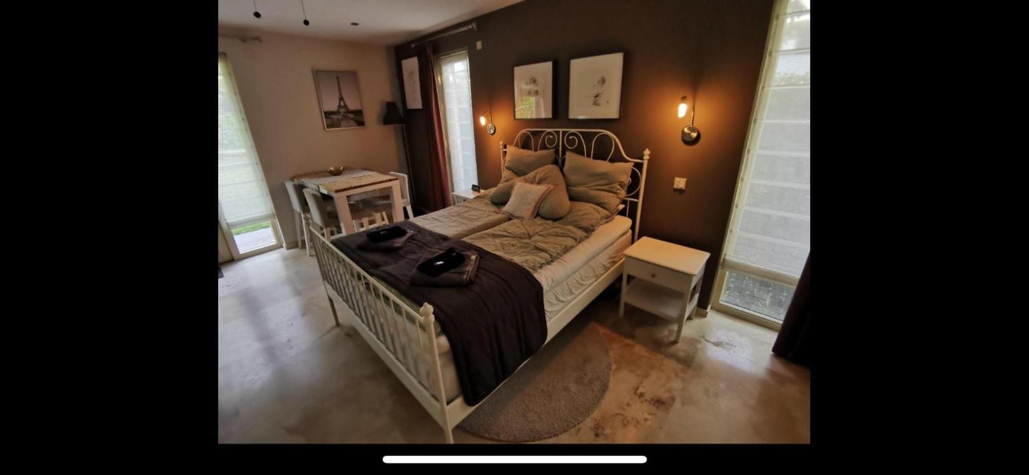 B&B Maison Saint Tropez Eindhoven Rum bild